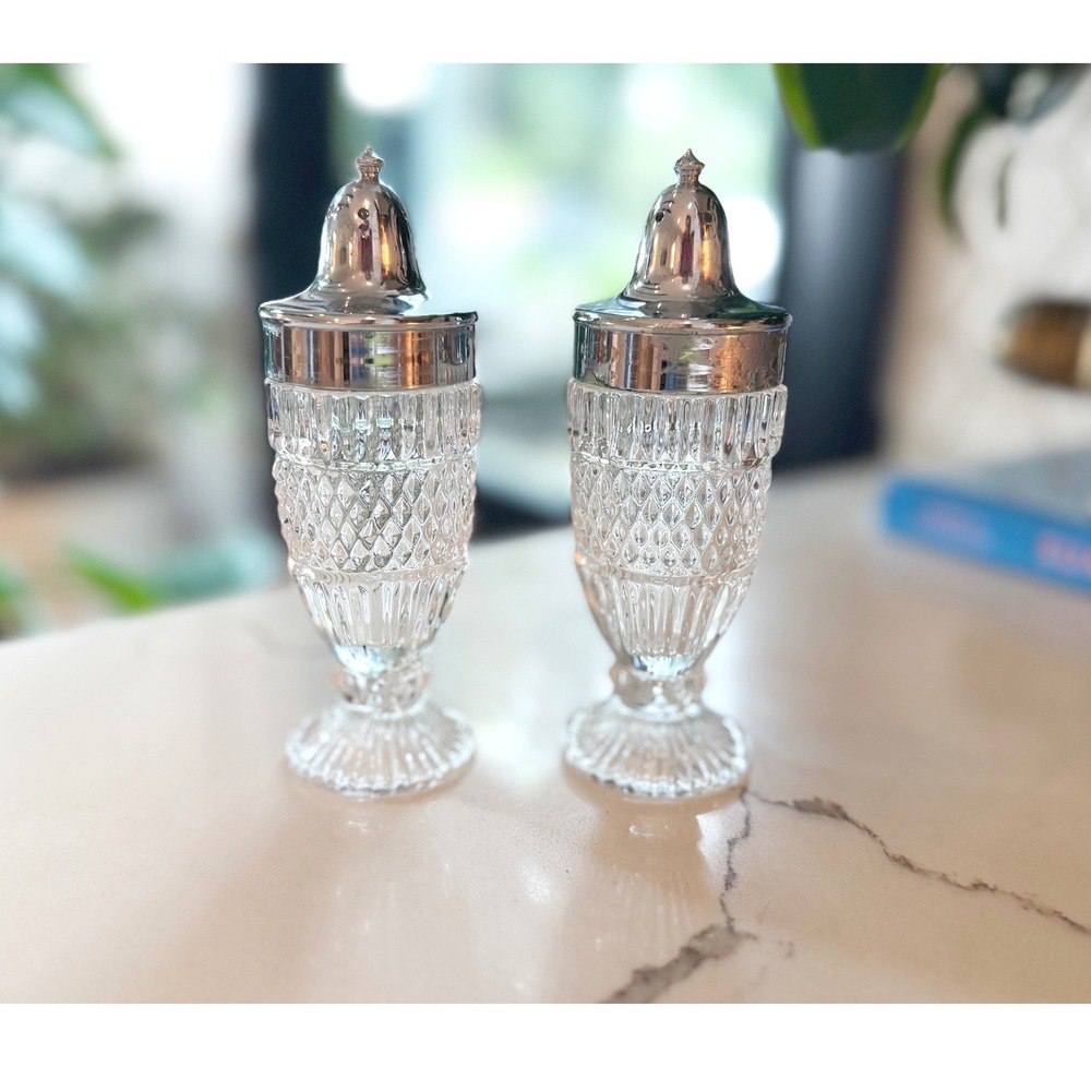 Vintage Fostoria Leonardo Footed Salt and Pepper Shakers Pressed Glass Clear Set
